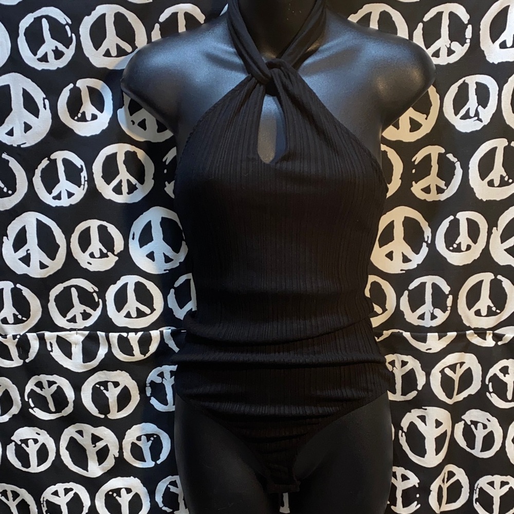 THE RANGE: Black Ribbed Halter Neck Bodysuit Top SZ S